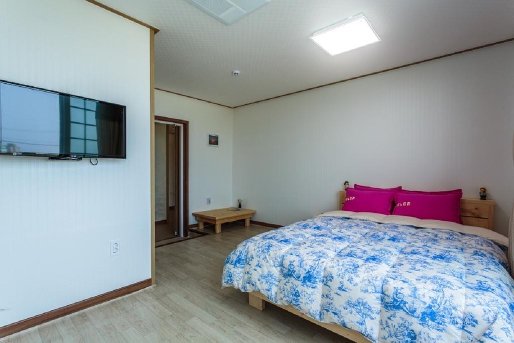 Jeju Wayo Pension Buitenkant foto