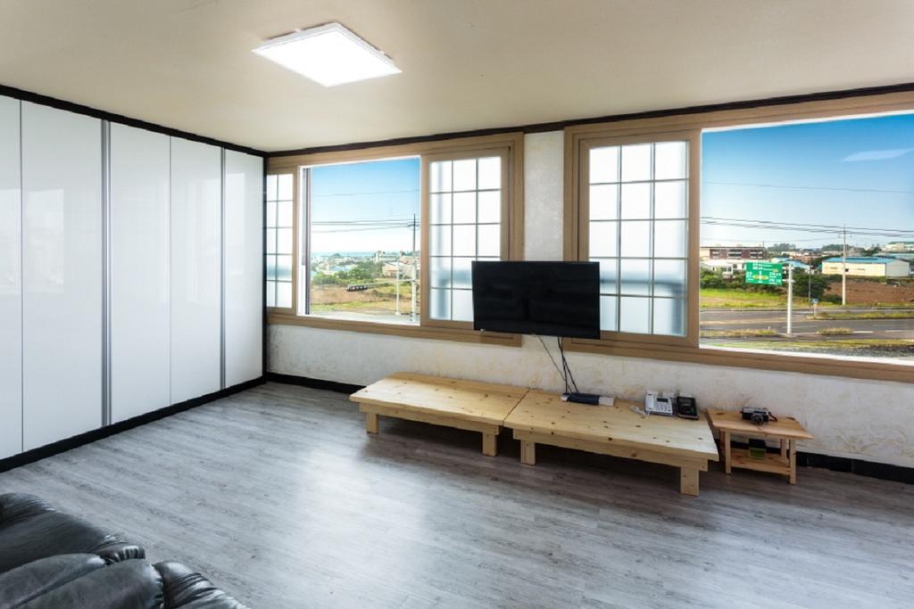 Jeju Wayo Pension Buitenkant foto